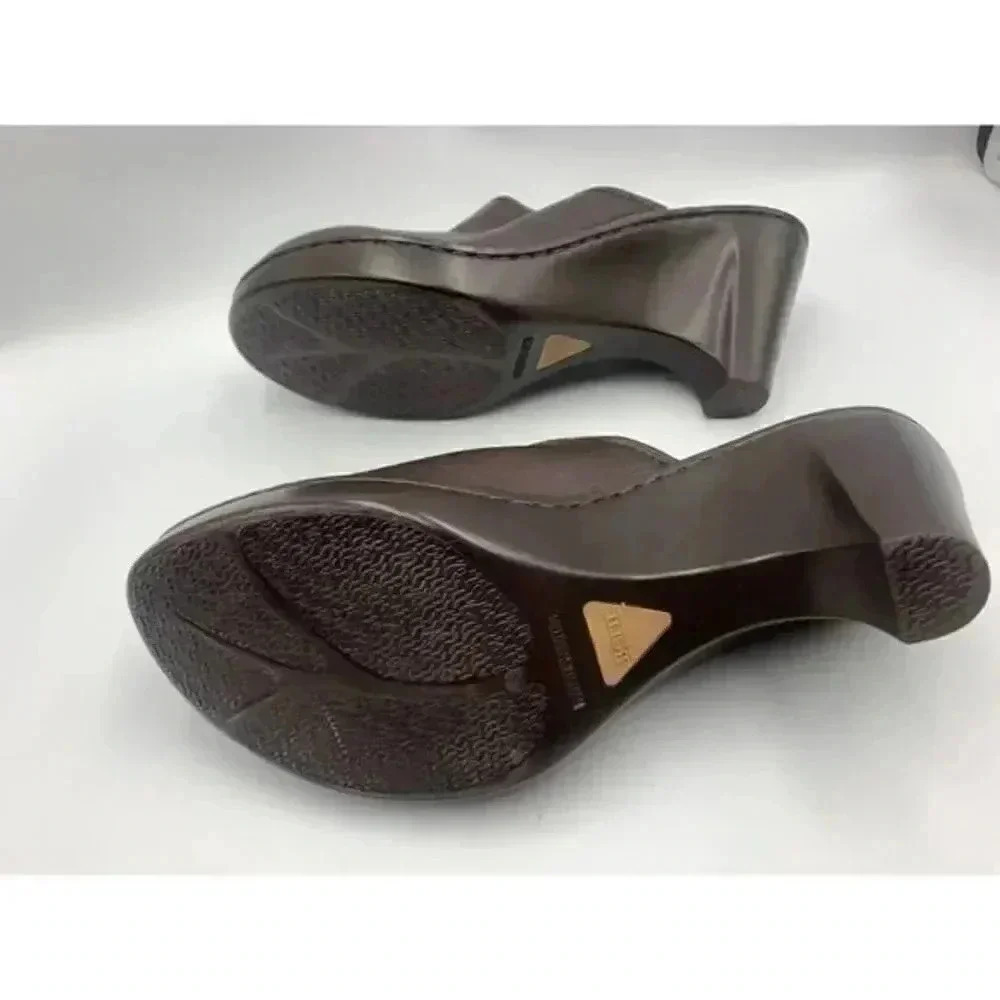 BORN Brown Leather Clogs Size 9 M/W - 40.5 - W61016‎ CKE9 - Picture 7 of 8